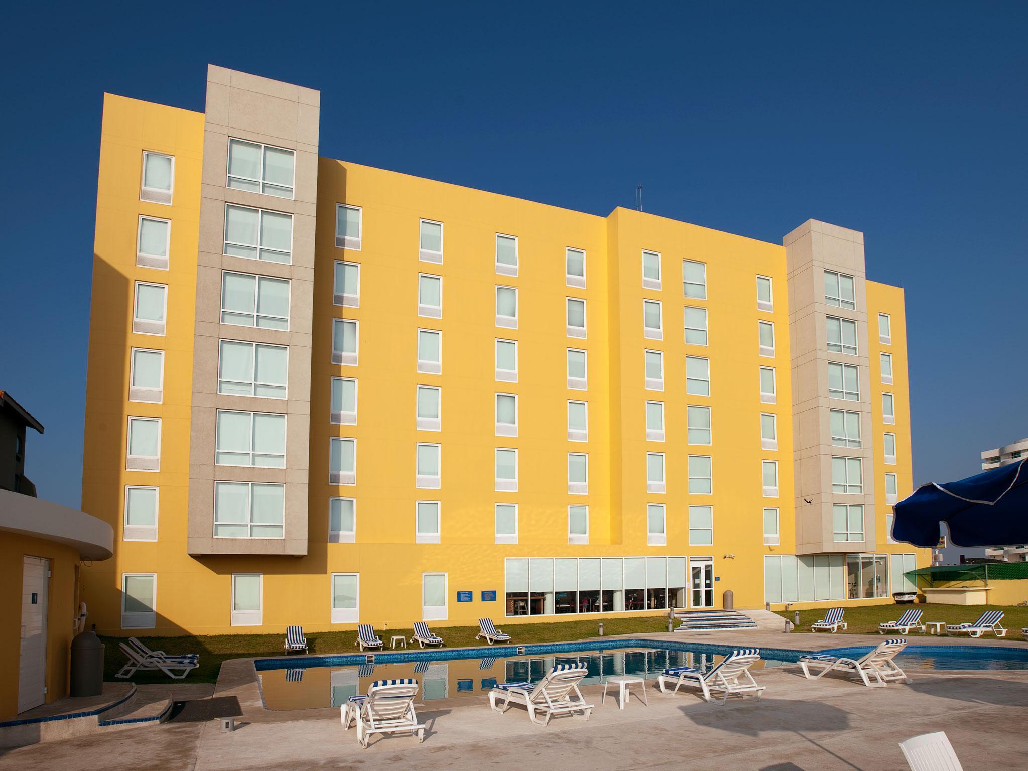 City Express By Marriott Veracruz Exterior photo