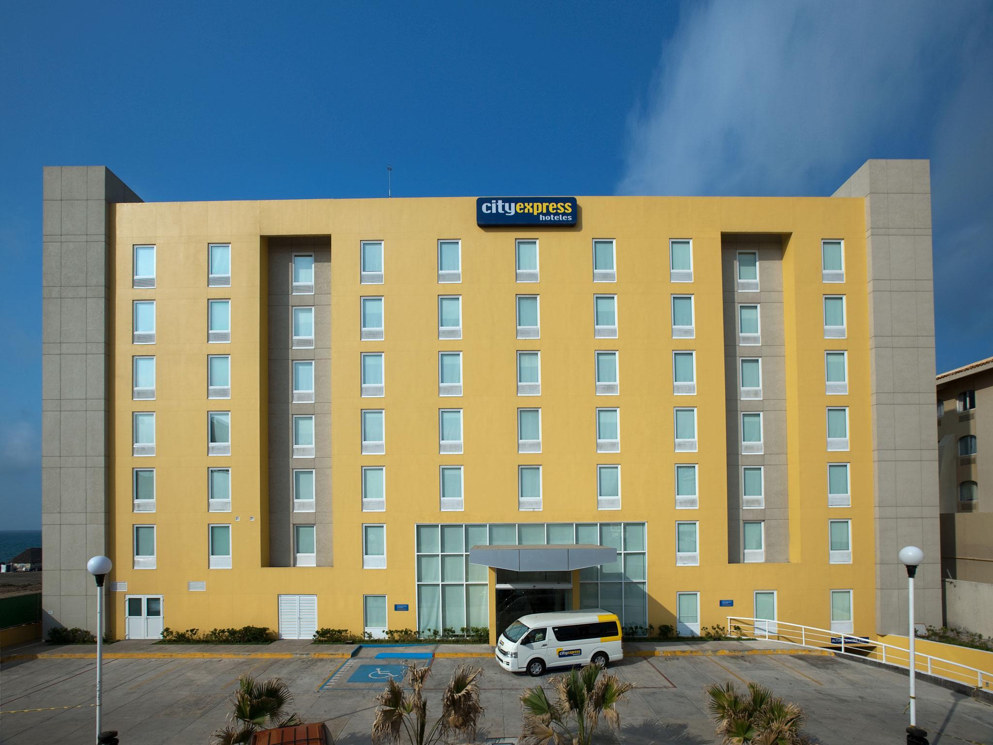 City Express By Marriott Veracruz Exterior photo