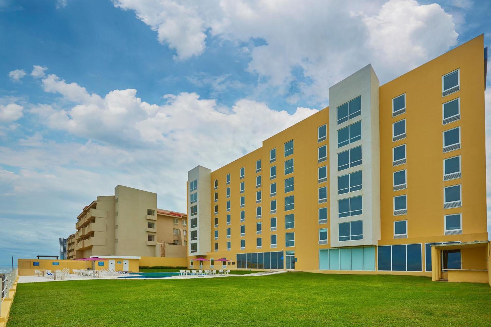 City Express By Marriott Veracruz Exterior photo